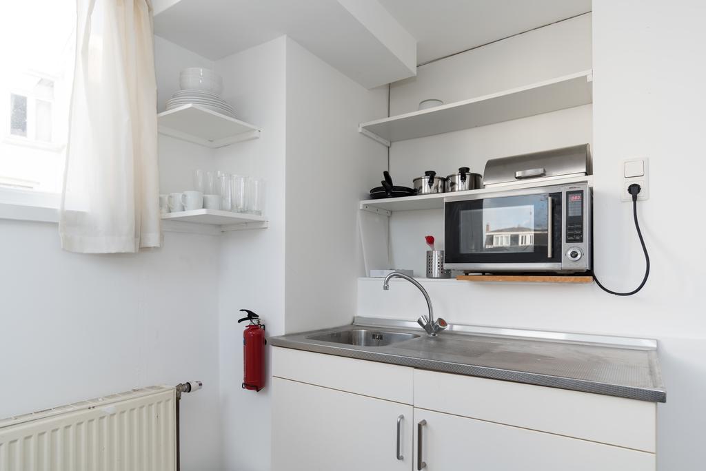 Lil' Dutch Studio Apartment Amsterdam Exterior photo